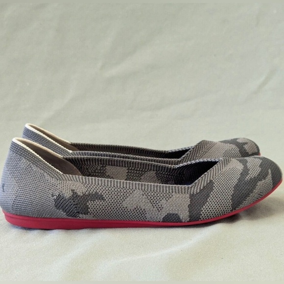 Rothy’s The Loafer Round Toe Flats Gray Botanicamo Camo Slip-on Shoes Sz 6.5 - Picture 3 of 12